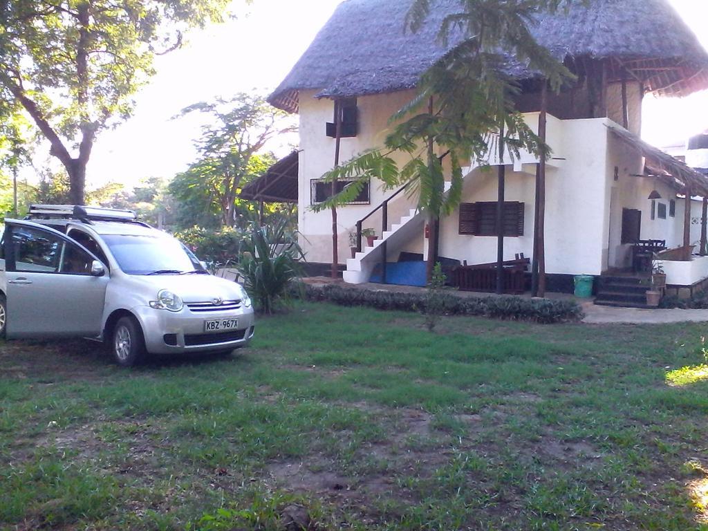 Diani Banda Cottages Diani Beach Εξωτερικό φωτογραφία