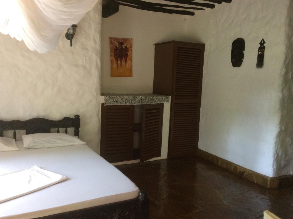 Diani Banda Cottages Diani Beach Δωμάτιο φωτογραφία