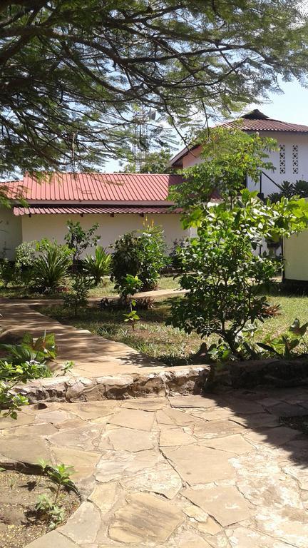 Diani Banda Cottages Diani Beach Εξωτερικό φωτογραφία